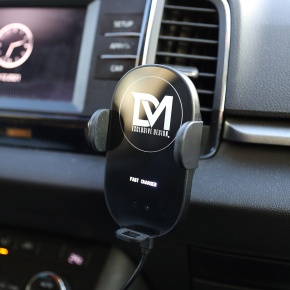 DM Exclusive Design 15W Wireless Charger Auto Handyhalterung Mit induktiver Ladefunktion Automatischer Betrieb Qi Ladestation Auto Lüftung